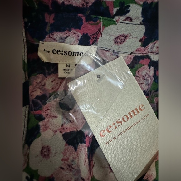 EESome Top - Picture 7 of 7